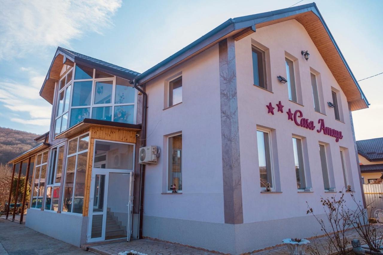 Casa Amaya Bacau Ngoại thất bức ảnh