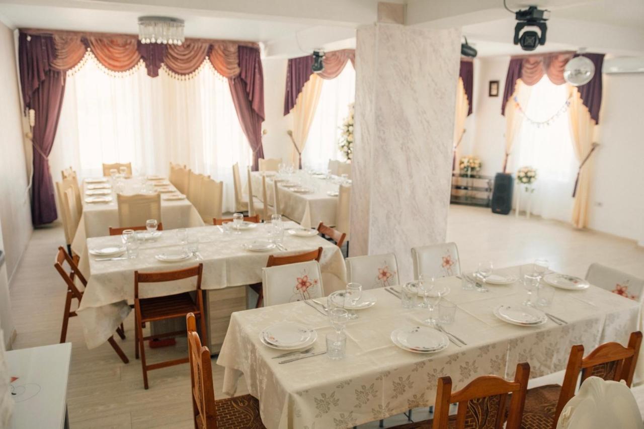 Casa Amaya Bacau Ngoại thất bức ảnh