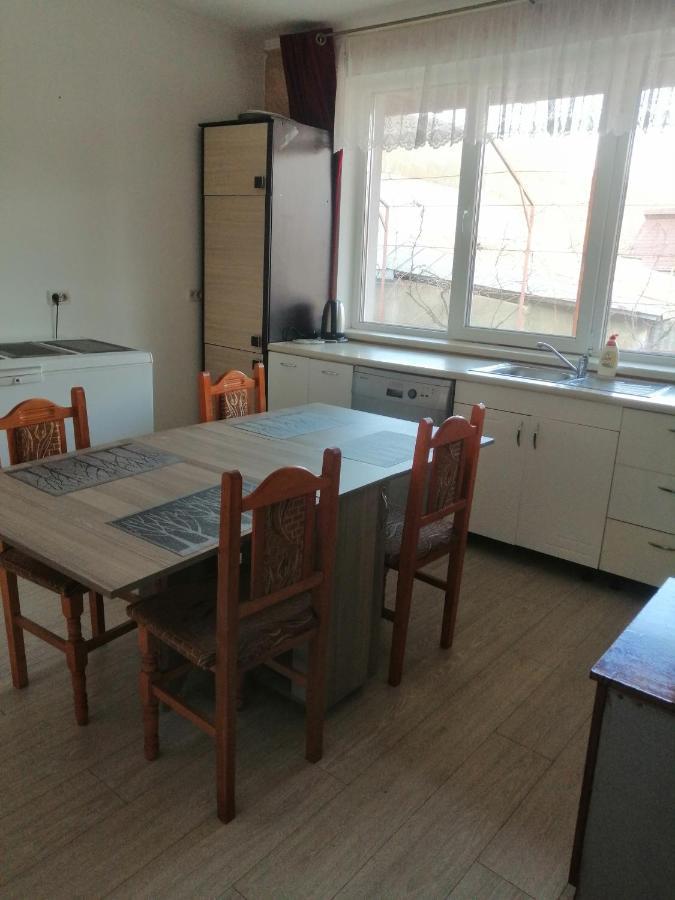 Casa Amaya Bacau Ngoại thất bức ảnh